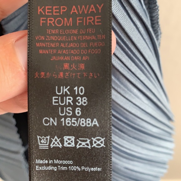 TOPSHOP V-NECK LONG SLEEVE WRAP MIDI DRESS - Picture 6 of 6